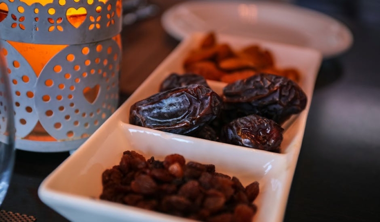 Aralikli-Oruc-Diyet-Listesiyle-Saglikli-Kilo-Verin-featured